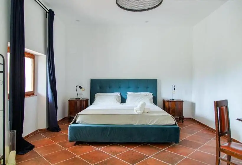 اتاق سوپریور با تخت بزرگ, Villa Orta   Agriturismo Con Cucina Vegan, Plant Based Farmhouse