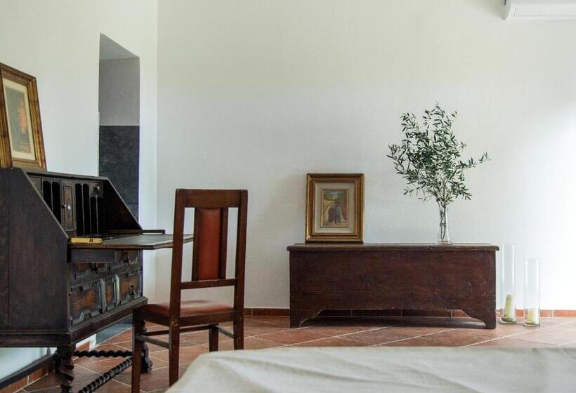 اتاق سوپریور با تخت بزرگ, Villa Orta Agriturismo Con Cucina Vegan, Plant Based Farmhouse