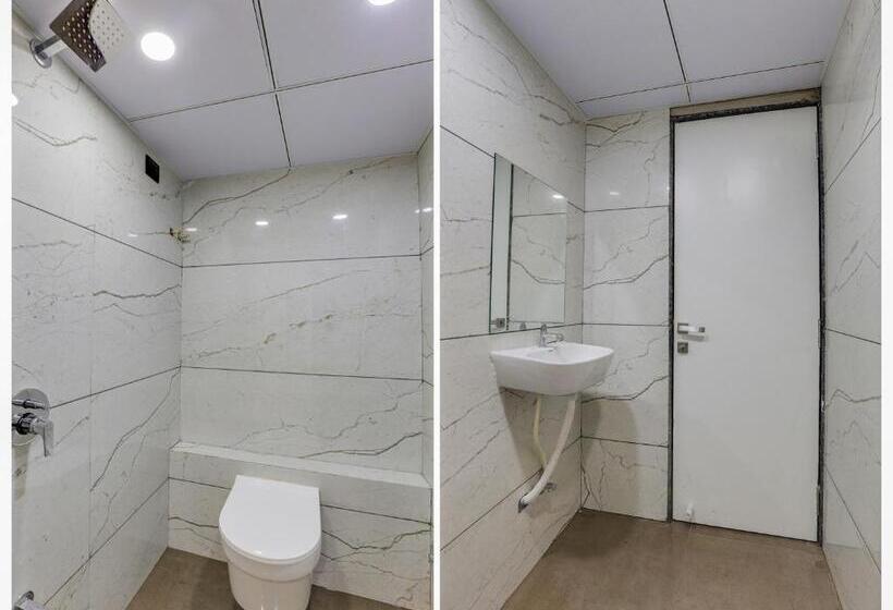 三人经典房间, Collection O Hotel S. S. Plaza