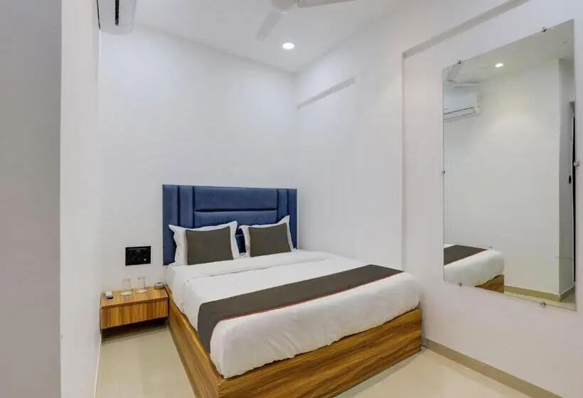 Classic Kolmen Hengen Huone, Collection O Hotel S. S. Plaza