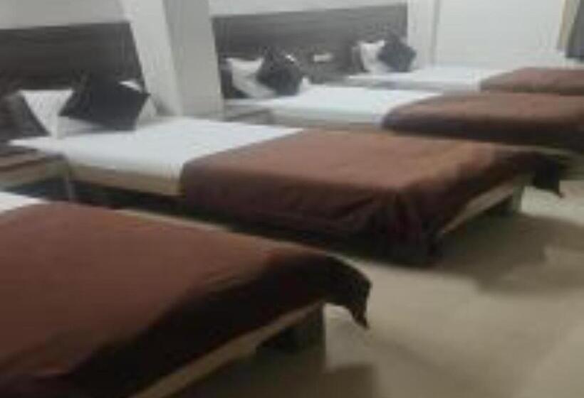 豪华单人间, Balwas Ahmedabad