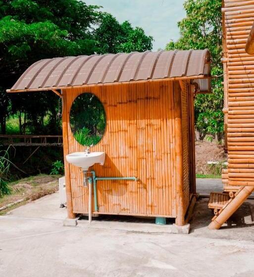 Büyük Çift Kişilik Yataklı Standart Oda, ชีวาวิลล์ ฟาร์มสเตย์   Cheewavill Farmstay