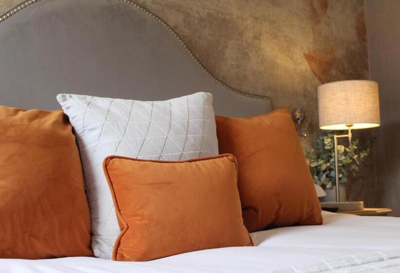 标准间, Stay On The High Street