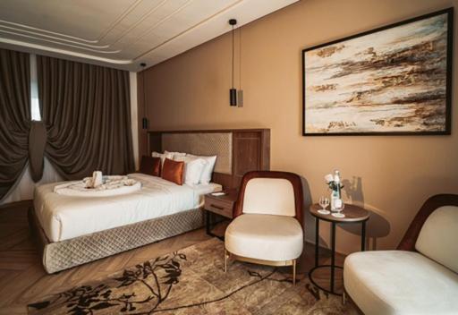 سوییت جونیور, City Hotel By Waves