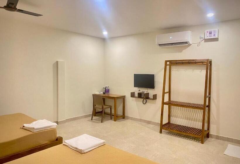 エクゼクティブルーム, Serene Guest House