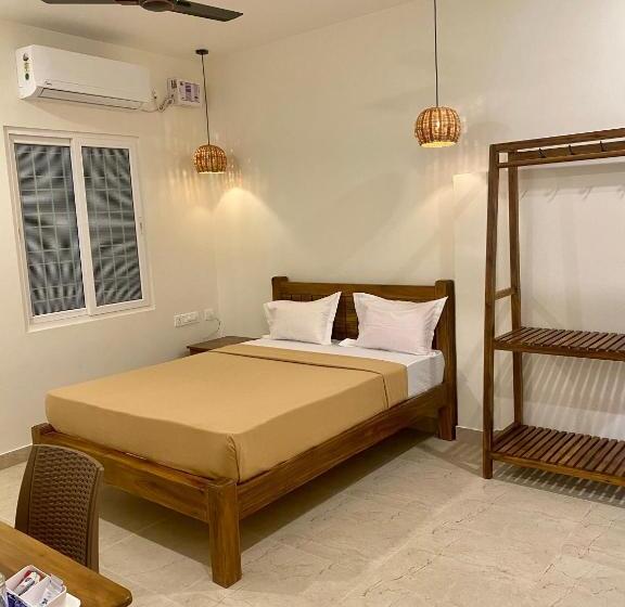 スーペリアールーム, Serene Guest House