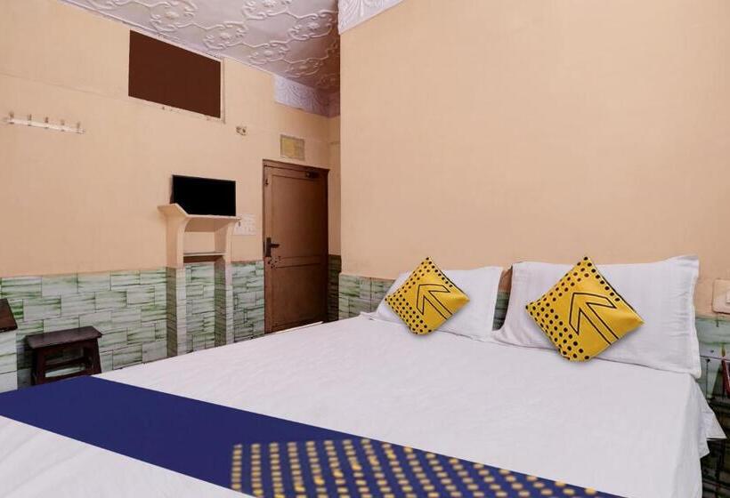 三人经典房间, Spot On Hotel Swamy Lodge