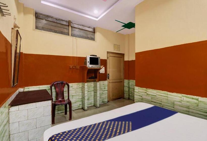 三人经典房间, Spot On Hotel Swamy Lodge