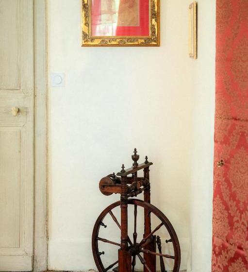 标准房带园景, Chambre D Hôtes Insolite Lit Rond B&b Proche Avignon Orange Château De Sienne Piscine Rivière