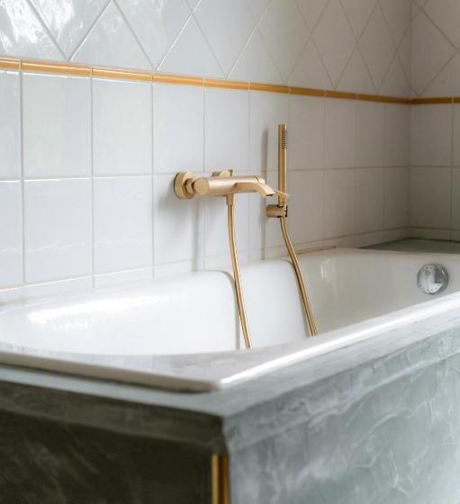 标准房带园景, Chambre D Hôtes Insolite Lit Rond B&b Proche Avignon Orange Château De Sienne Piscine Rivière