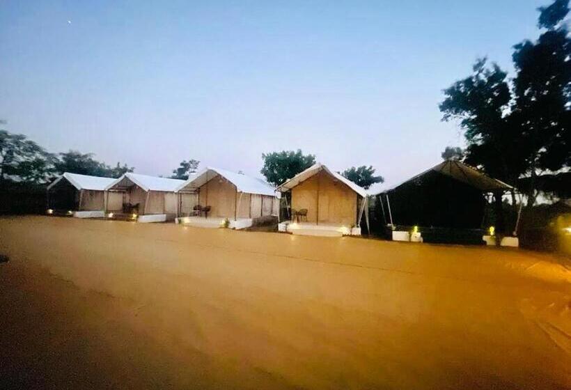 غرفة قياسية سرير كينج, K S Villa Bella