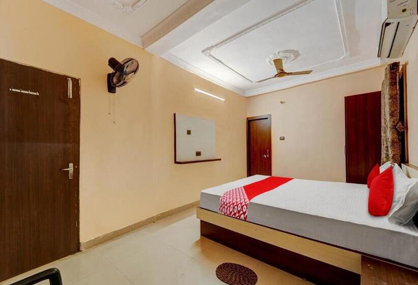 トリプルクラシックルーム, Oyo Flagship Relax Inn