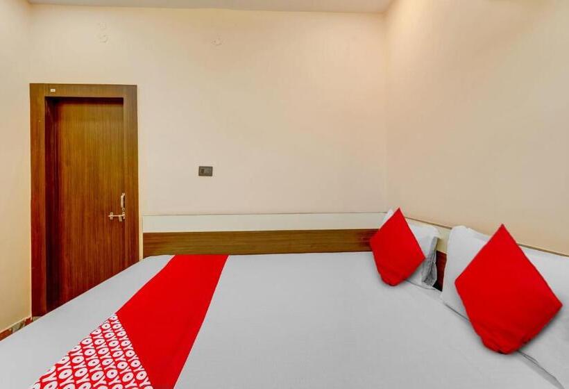 Трехместный Номер Классика, Oyo Flagship Relax Inn