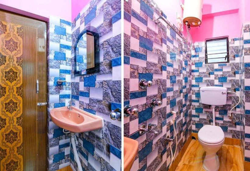 اتاق استاندارد, Oyo Lotus Homestay