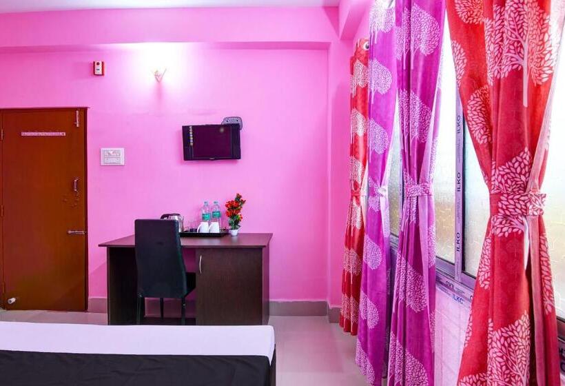 اتاق استاندارد, Oyo Lotus Homestay