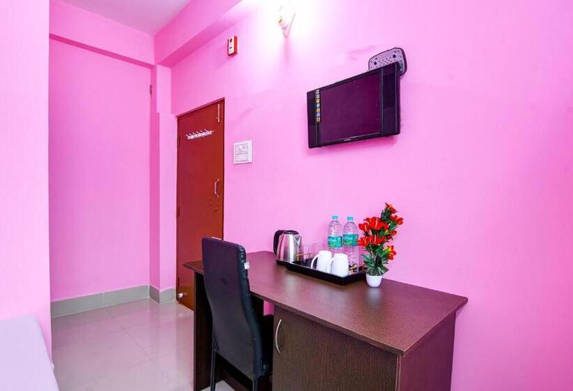 اتاق استاندارد, Oyo Lotus Homestay