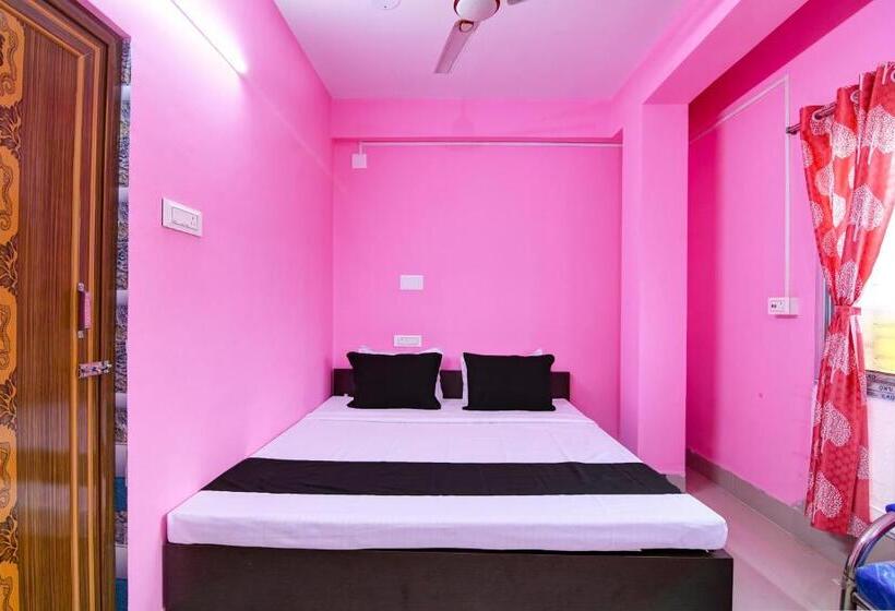 اتاق استاندارد, Oyo Lotus Homestay