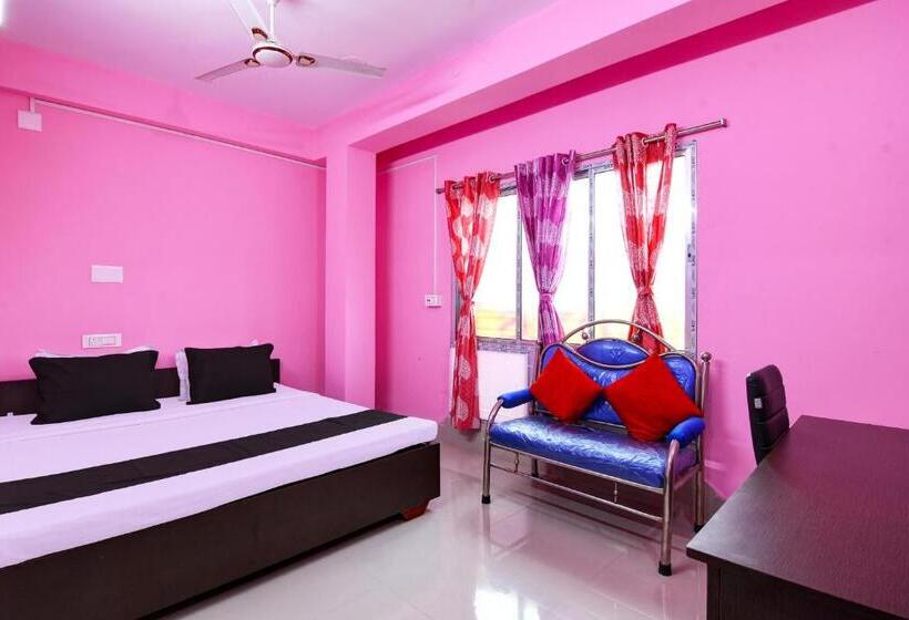 اتاق استاندارد, Oyo Lotus Homestay