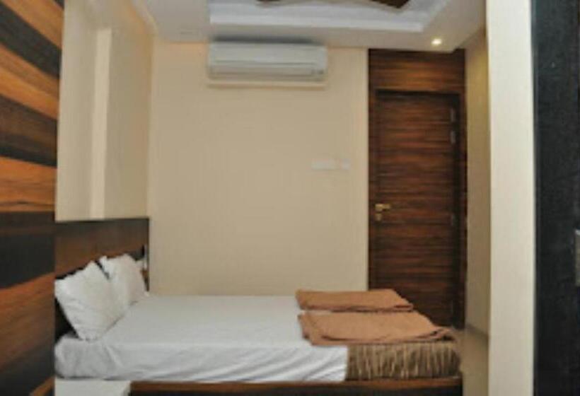 Номер Deluxe, Rich Palace, Jalgaon