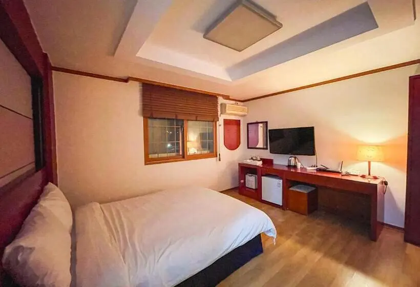 Chambre Supérieure, Terramar
