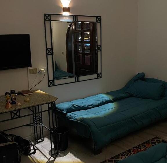 اتاق استاندارد سه نفره, Light House Camp