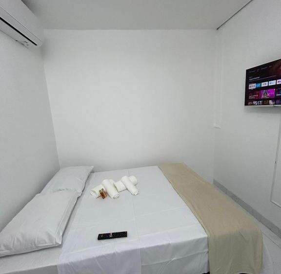 带共用浴室的标准房间, Pousada Automática Sem Recepção 2