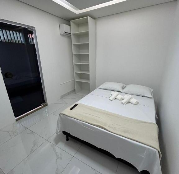 带共用浴室的标准房间, Pousada Automática Sem Recepção 2