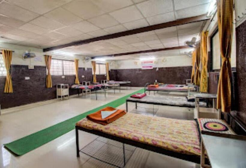 חדר סטנדרט, Prakruti Ayurvedic Health Resort,sarkhal