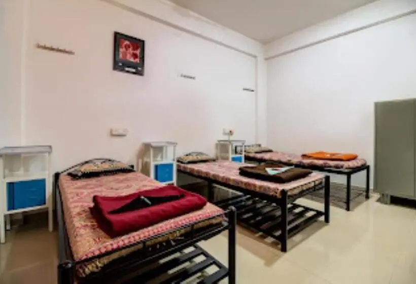 スタンダードルーム, Prakruti Ayurvedic Health Resort,sarkhal