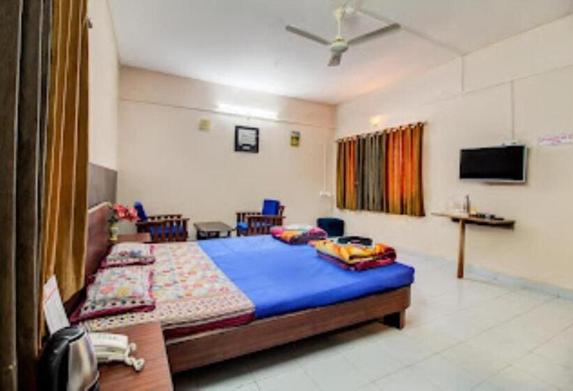 Номер Стандарт, Prakruti Ayurvedic Health Resort,sarkhal