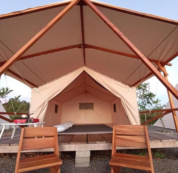 חדר משפחתי נוף לגינה, Wawowow