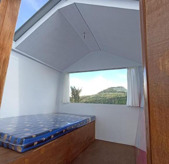 חדר משפחתי נוף להרים, Wawowow