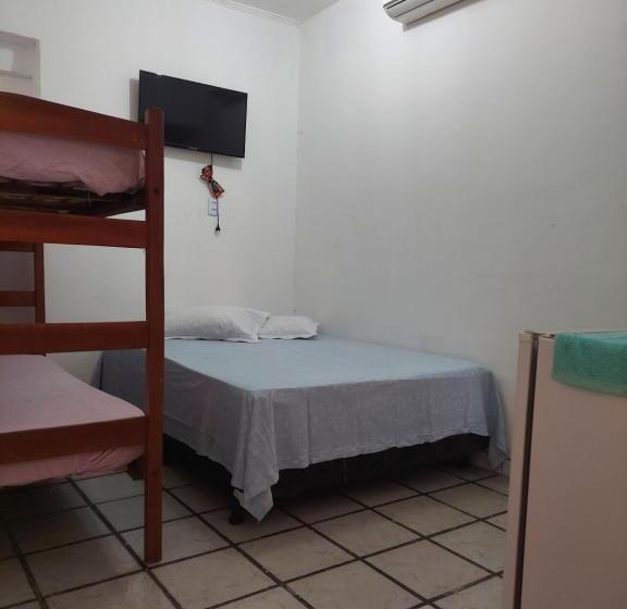 חדר סטנדרט לארבעה, Pousada Point Da Nanda