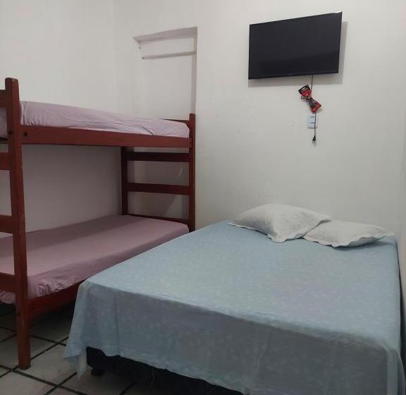 غرفة قياسية رباعية, Pousada Point Da Nanda