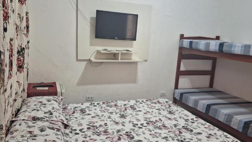 חדר סטנדרט לארבעה, Pousada Point Da Nanda