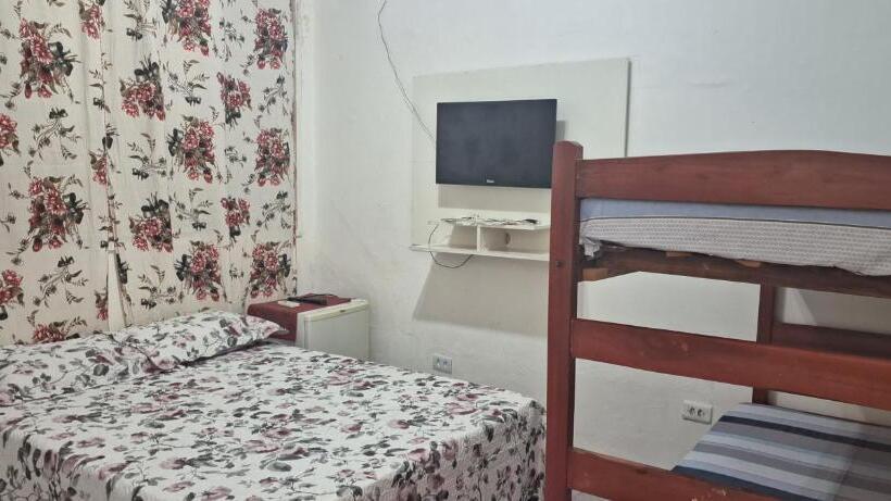 חדר סטנדרט לארבעה, Pousada Point Da Nanda