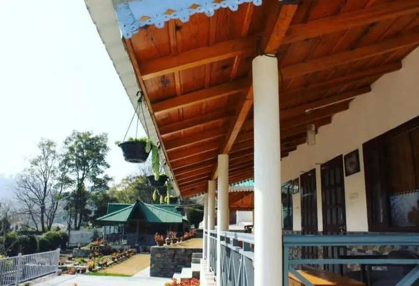 キングサイズベッドのスタンダードルーム, Anant Vilas Resort