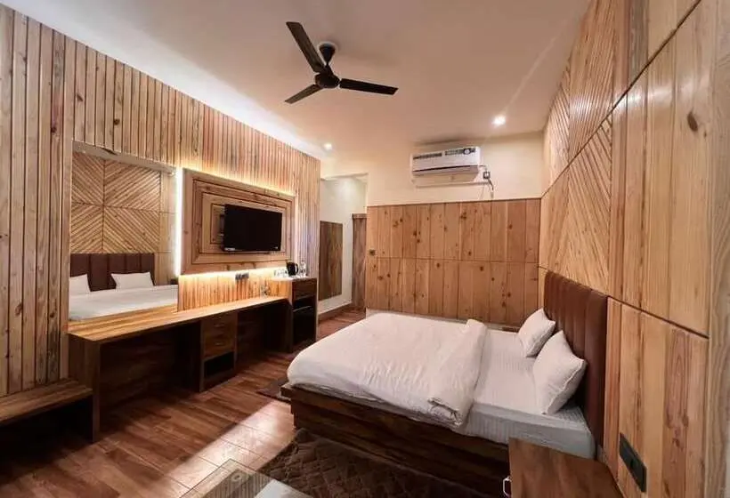 デラックスルーム, Anant Vilas Resort