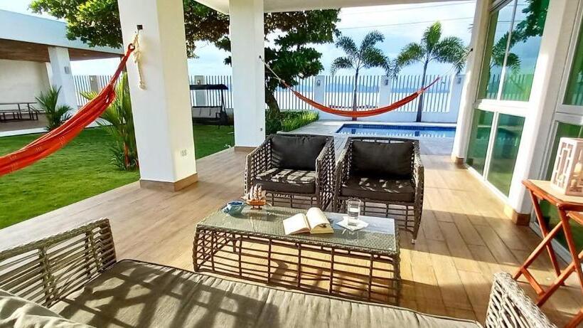 Номер Deluxe Вид на Море с Балконом, Ocean Souls Beach House