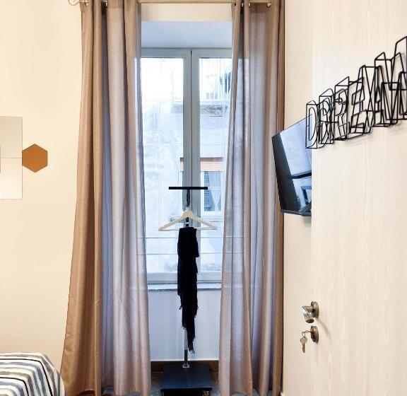اتاق استاندارد با تخت بزرگ, Portico 32