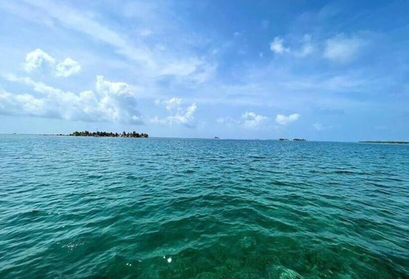 Апартаменты 1 Спальня с Балконом, Cabañas Sobre El Mar En Guna Yala