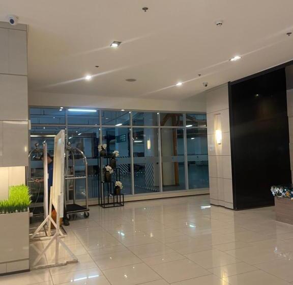 شقة غرفة نوم واحدة مزودة بشُرفة, Era Suites Staycation At Quezon City