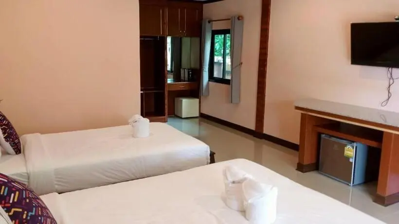 Deluxe Kolmen Hengen Huone, บีฮายฮิลล์ รีสอร์ต
