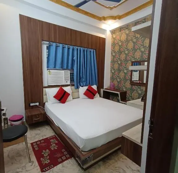 デラックスルーム, G P Guest House And Banquet Hall