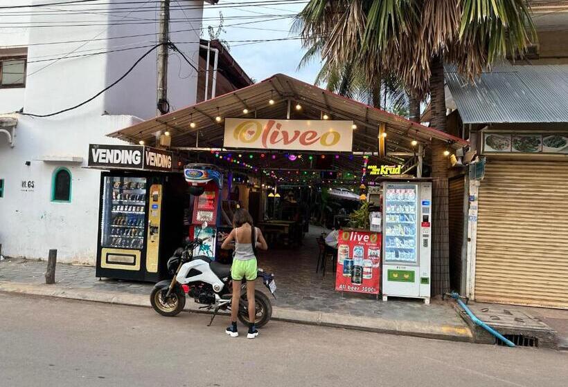 اتاق استاندارد, Khmer Rooms