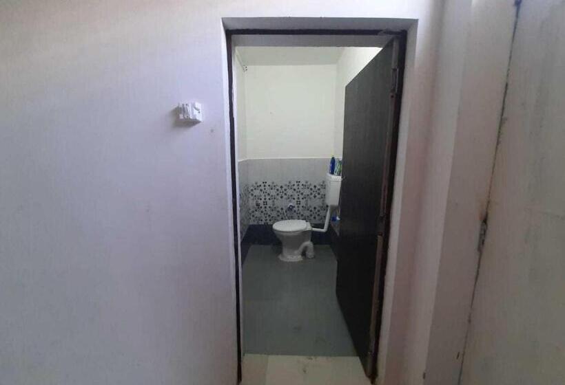 Трехместный Номер Классика, Oyo Rp Banquet Hall And Guest House