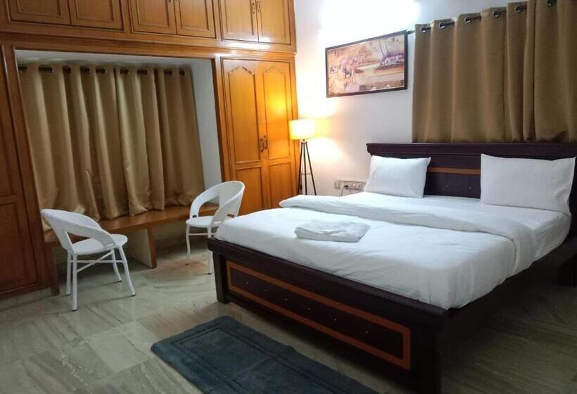 Люкс, Sv Orchid Ac Queen Size Bed Room