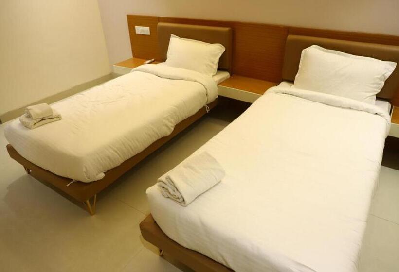 חדר סטנדרט, The Grand Virgo