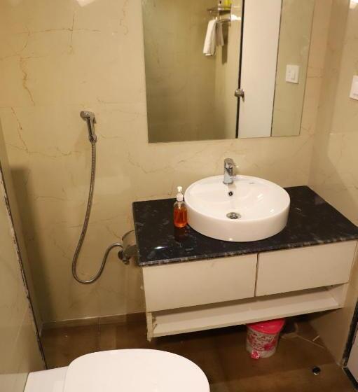 סוויטה, The Grand Virgo