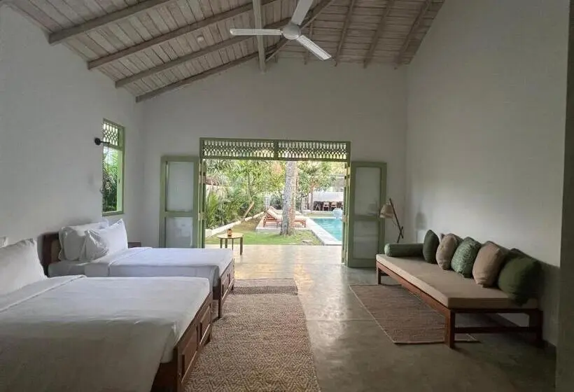 Deluxe-huone Allasnäkymä, Zen House